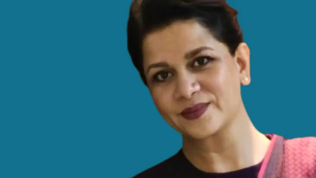 अपर्णा महाडिक, केबिन क्रू