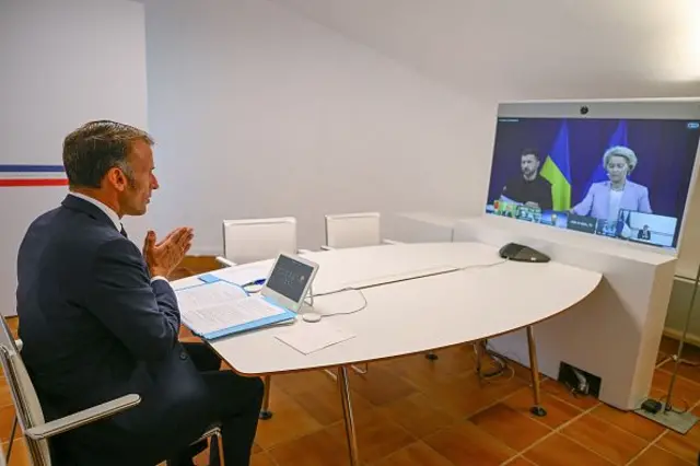 Макрон, Зеленський і фон дер Ляєн