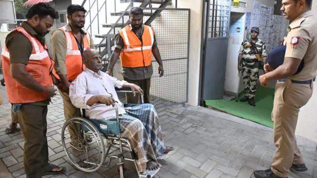 ஈரோடு கிழக்கு தொகுதி இடைத்தேர்தல்