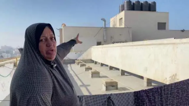 ফাতিহা শেবির নামে এই নারী জানান, আল-শিফা হাসপাতালের ছাদে ক্ষেপণাস্ত্র আঘাত হেনেছে