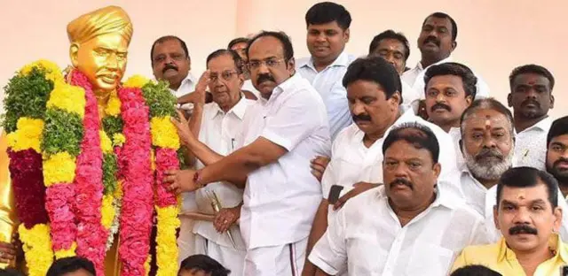 குருபூசை வழிபாடு அரசியலா?