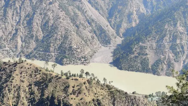 ਸਾਵਲਕੋਟ ਪ੍ਰੋਜੈਕਟ ਦੀ ਯੋਜਨਾ ਪਹਿਲੀ ਵਾਰ 1980 ਦੇ ਦਹਾਕੇ ਵਿੱਚ ਬਣਾਈ ਗਈ ਸੀ 