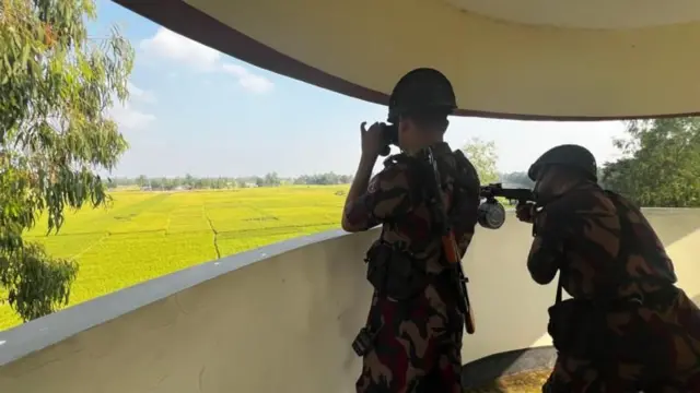 সীমান্তে বিজিবি'র সতর্ক অবস্থান