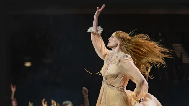 Di pipo wey 'dance diasef to death' 