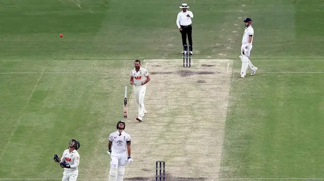 அலெக்ஸ் கேரி - விக்கெட் கீப்பிங்