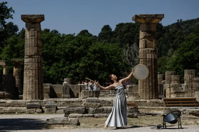 تمرین مراسم روشن کردن مشعل المپیک ۲۰۲۴