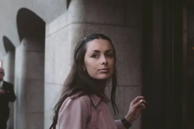 জন স্টোনহাউসের সেক্রেটারি শীলা বাকলে।