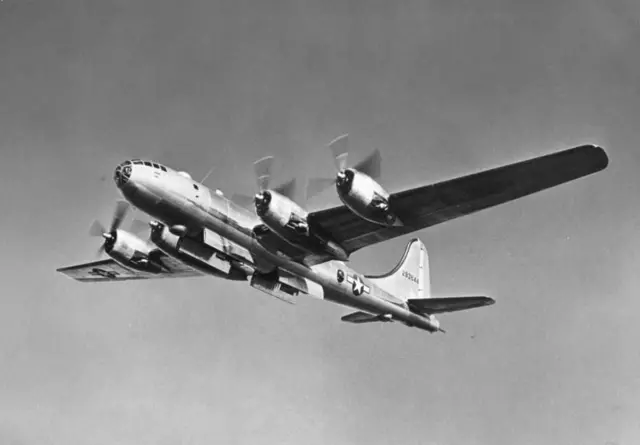 હિરોશિમા પર ઍટમ બૉમ્બ, હિરોશિમા, જાપાન, અમેરિકા, બીબીસી ગુજરાતી, પ્રથમ પરમાણુ પરીક્ષણ, અલામોગોર્દો બૉમ્બિંગ રેન્જ, રાષ્ટ્રપતિ રૂઝવેલ્ટ