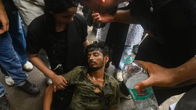 कॉकरोच जनता पार्टी