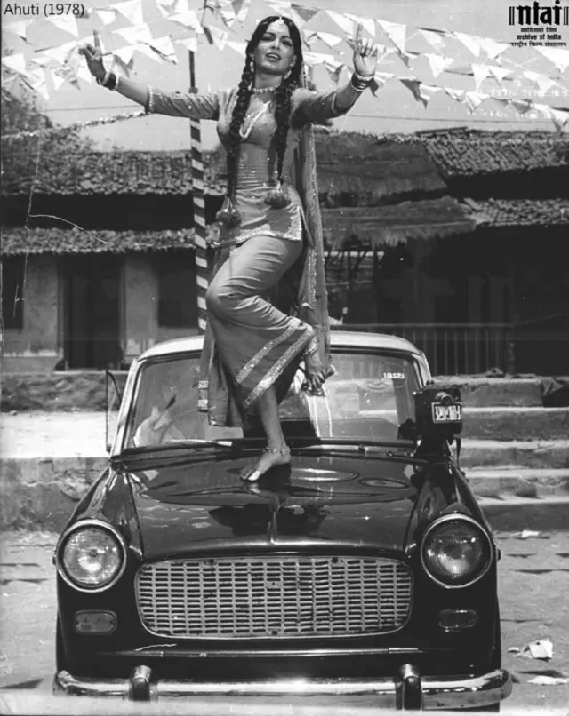 પરવીન બાબી, સૌરાષ્ટ્ર, જૂનાગઢ, બીબીસી