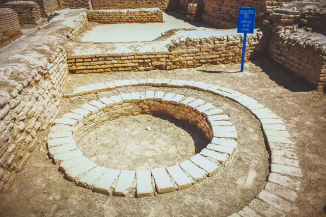 சிந்து சமவெளி நாகரிகம், மொஹஞ்சதாரோ, ஹரப்பா