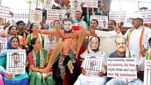 பிரஜ்வல் ரேவண்ணாவுக்கு எதிராக காங்கிரஸ் கட்சி நடத்திய போராட்டம்