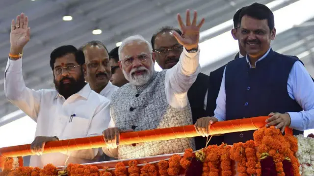 नरेंद्र मोदी