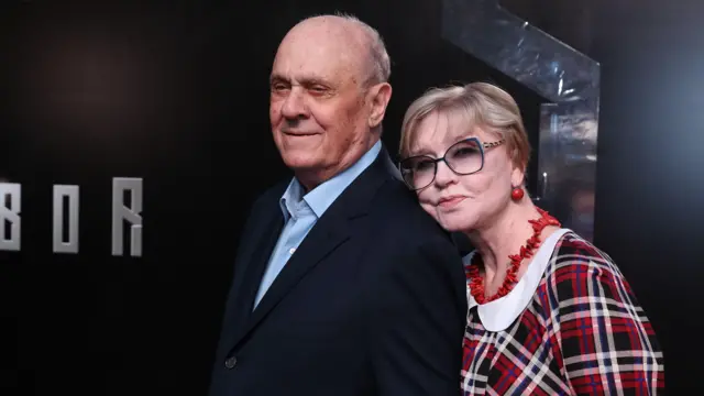 Алентова с мужем Владимиром Меньшовым на премьере фильма «Собибор» в 2018 году