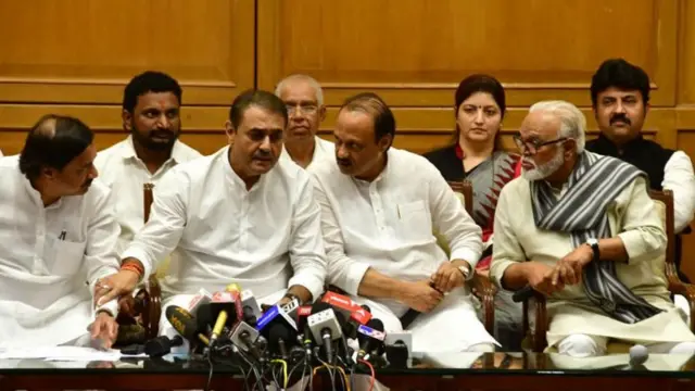 પ્રતીકાત્મક તસવીર