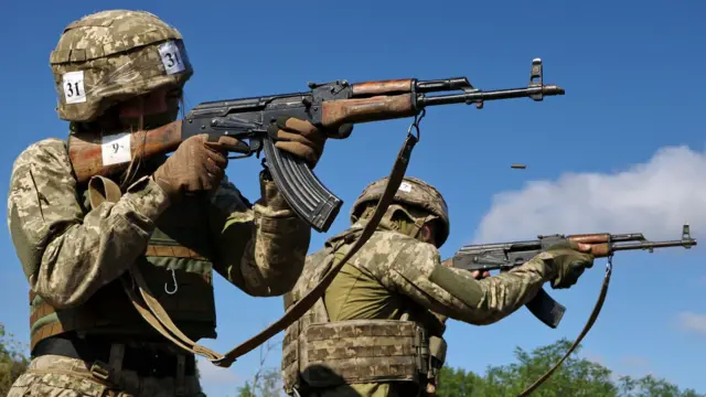 Қатты позалардағы эротика Алғашқы рет анальды жыныстық қатынасқа дайындық