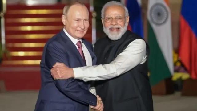 અમેરિકા, ગુજરાતી, ડિપૉર્ટ, દેશનિકાલ, ગેરકાયદે વિઝા, ડંકી રૂટ, બીબીસી ગુજરાતી, ગુજરાતી સમાચાર, નરેન્દ્ર મોદી, અમેરિકા, પ્રવાસ, ટ્રમ્પ