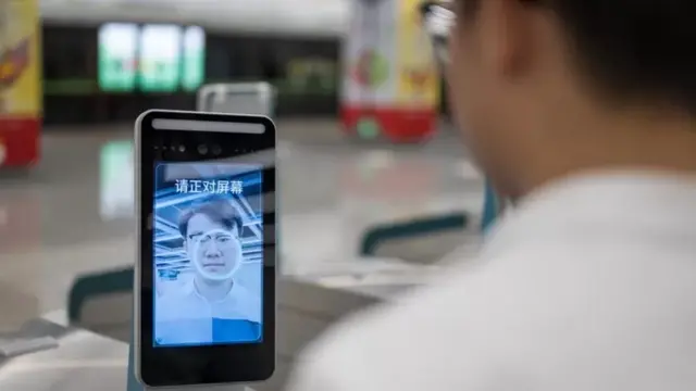 Une marge d'erreur faible