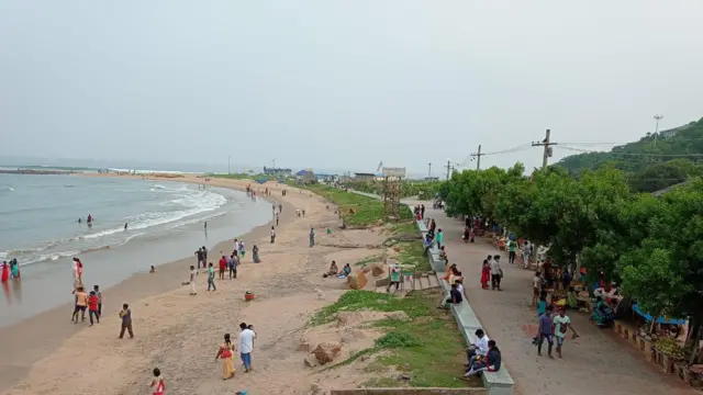 విశాఖపట్నం 