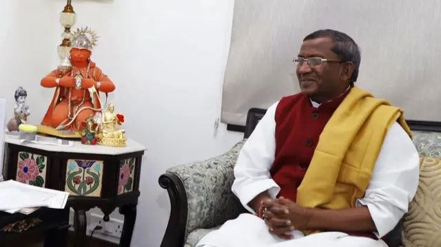 सिक्किम के राज्यपाल लक्ष्मण आचार्य