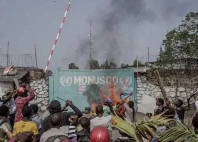 Manifestants devant la Monusco à Goma