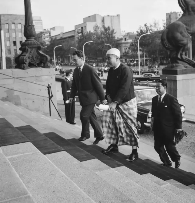 ဘဲလ်ဂရိတ်ညီလာခံရောက် မြန်မာဝန်ကြီးချုပ် ဦးနု