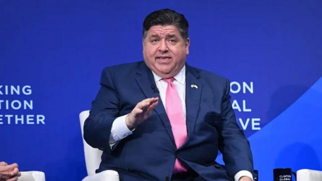 Thống đốc bang Illinois JB Pritzker 