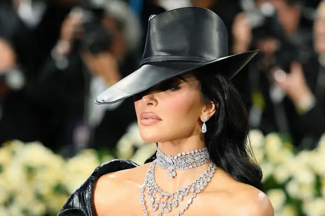 Kim Kardashian en la Met Gala 2025