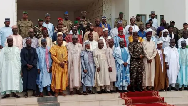 Ndị ndu okpukperechi Alakuba