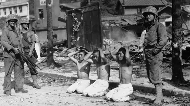 আমেরিকানদের কাছে আটক তিনজন উত্তর কোরিয়ান 