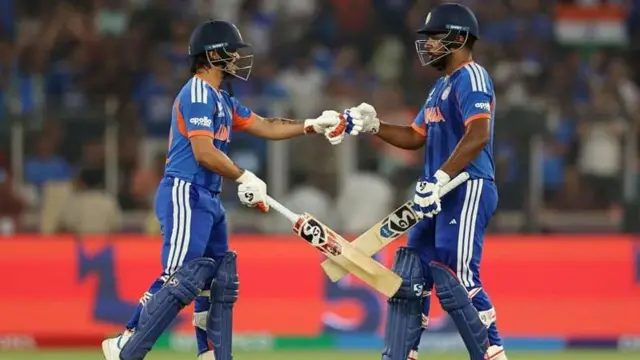 ਇਸ਼ਾਨ ਕਿਸ਼ਨ ਨੇ 54 ਦੌੜਾਂ ਦੀ ਪਾਰੀ ਖੇਡੀ।