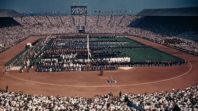 ၁၉၄၈ ခုနှစ် လန်ဒန်အိုလံပစ်ပွဲဟာ သမိုင်းတလျှောက် ပထမဆုံးနိုင်ငံရေးအရ စွန့်ခွာသူရှိခဲ့ပါတယ်