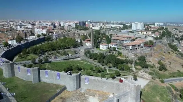 Diyarbakır surları