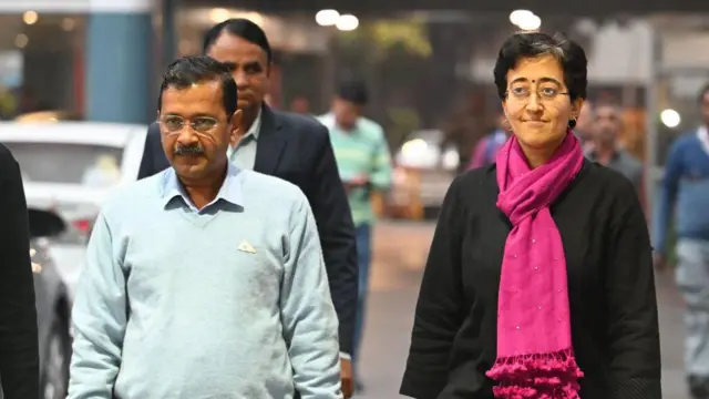 अरविंद केजरीवाल और आतिशी की तस्वीर