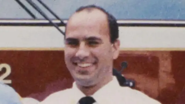 கோரே கம்பெரடோர், டிரம்ப் பேரணியில் குடும்பத்தைக் காப்பாற்ற முயன்றபோது கொல்லப்பட்ட நபர்