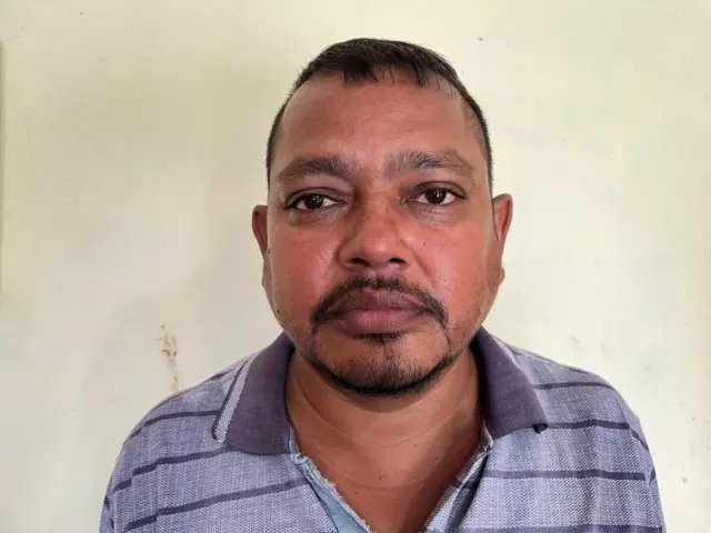 अभियुक्त के गांव के मुखिया ईस्वीं राय