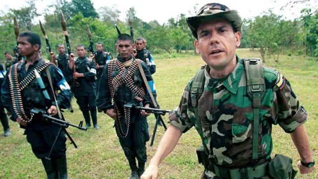 Carlos Castaño, fotografiado en febrero de 2001.