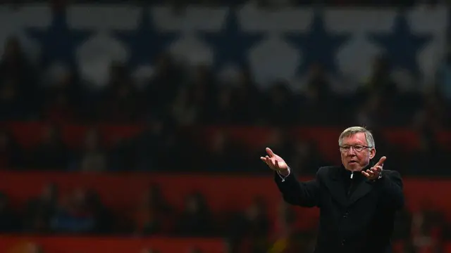 مارس ۲۰۱۳: مایک فیلان، دستیار فرگوسن گفت که الکس فرگوسن پس از باخت رئال بسیار ناراحت است