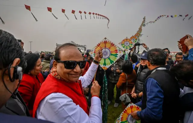 দিল্লির লেফটেন্যান্ট গভর্নর বা প্রশাসক ভি কে সাক্সেনা