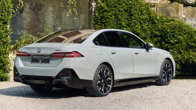 ب‌ام‌و سری ۵