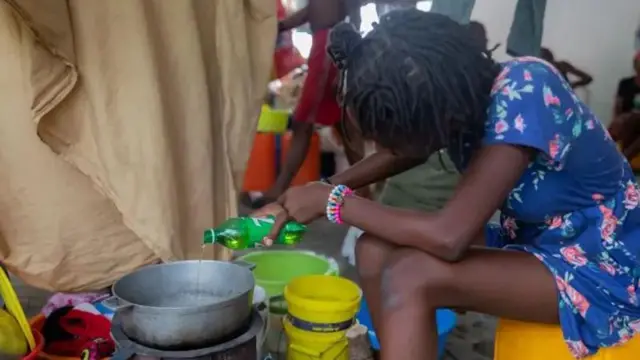 Mamia ya maelfu ya raia wa Haiti wamelazimika kutoka makwao kutokana na ghasia hizo