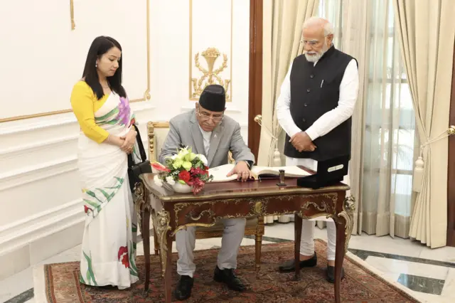 प्रचण्ड र मोदी