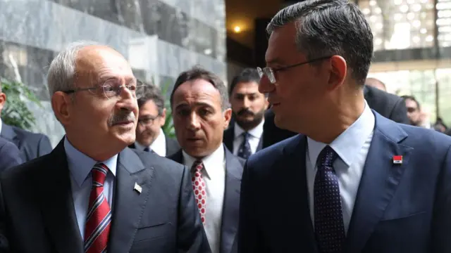 Kılıçdaroğlu ve özgür özel 