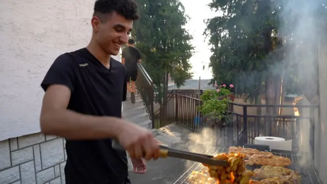 સર્બિયાની આ રાજધાની છેલ્લા ત્રણ વર્ષથી ખલીલનું નવું ઘર છે