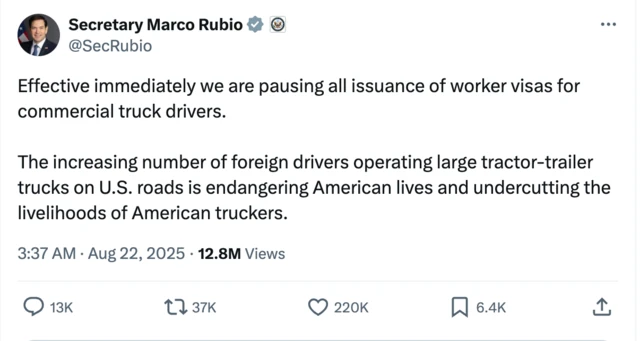АКШнын мамлекеттик катчысы Марко Рубио коммерациялык трактардын айдоочуларына жумуш визасын берүү убактылуу токтотуларын жарыялаган.