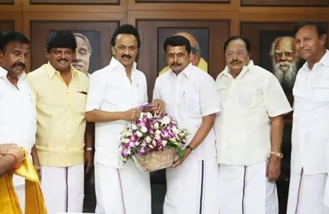 செந்தில் பாலாஜி: திமுக - பாஜக