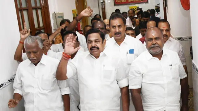 அதிமுகவின் கடும் விமர்சனம்