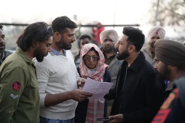 ਪਰਮ ਨੇ ਮਹਿਸੂਸ ਕੀਤਾ ਕਿ ਕੁੜੀਆਂ ਦੀ ਸਮਰੱਥਾ 'ਤੇ ਛੇਤੀ ਭਰੋਸਾ ਨਹੀਂ ਦਿਖਾਇਆ ਜਾਂਦਾ