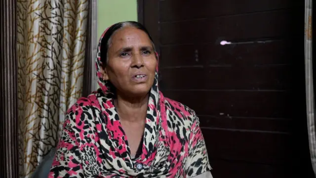 ਚਾਂਦ ਕੌਰ 35 ਸਾਲ ਤੋਂ ਫੈਕਟਰੀ ਵਿੱਚ ਕੰਮ ਕਰ ਰਹੇ ਹਨ ਤੇ ਉਨ੍ਹਾਂ ਦੀ ਤਨਖ਼ਾਹ ਸਿਰਫ਼ 6000 ਰੁਪਏ ਹੈ