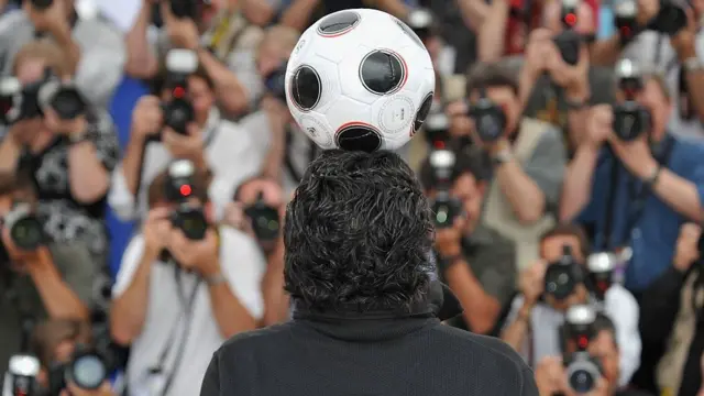 خلال مؤتمر صحافي في مهرجان "كان"